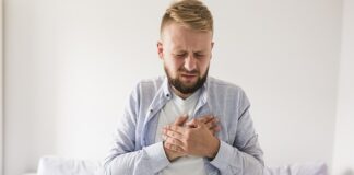 Jakie są objawy uszkodzonego modułu zapłonowego w skuterze?