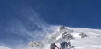 Dlaczego leci zimna woda z kranu?