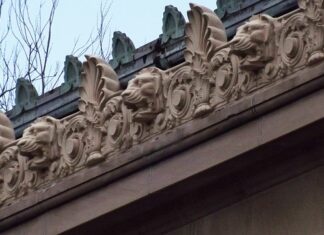 Jaką odległość wylewki od umywalki?