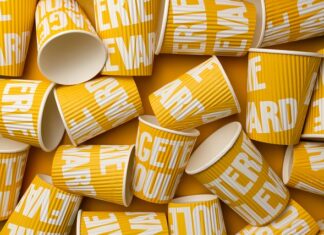 Czy plastik rysuje panele? Czy plastik rysuje panele?