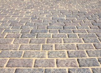 Dlaczego cieknie z miski olejowej? Dlaczego cieknie z miski olejowej?