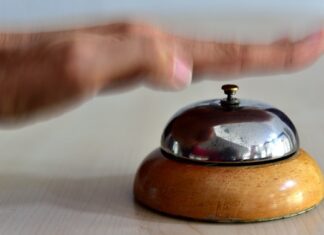 Kiedy można podnosić dziecko pod pachy? Kiedy można podnosić dziecko pod pachy?