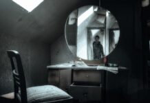 Jak uzyskać efekt lustra na lakierze? Jak uzyskać efekt lustra na lakierze?