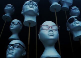 Czy daje się styropian pod kominek? Czy daje się styropian pod kominek?