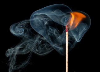 Jak długo samochód może stać na zapłonie?