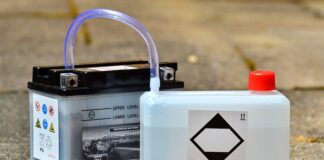 Ile dni mA wytrzymać akumulator w samochodzie na postoju?