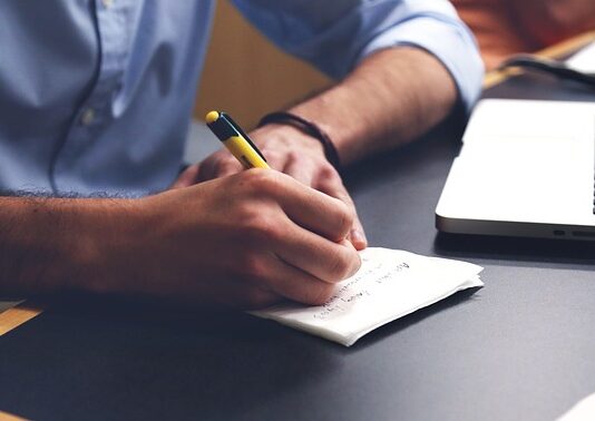 Jakie biurko dla 10 latka?