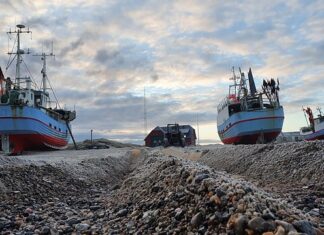 Jak działa wyciągana wylewka?