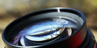 Obiektywy fotograficzne – jaki model wybrać na start?